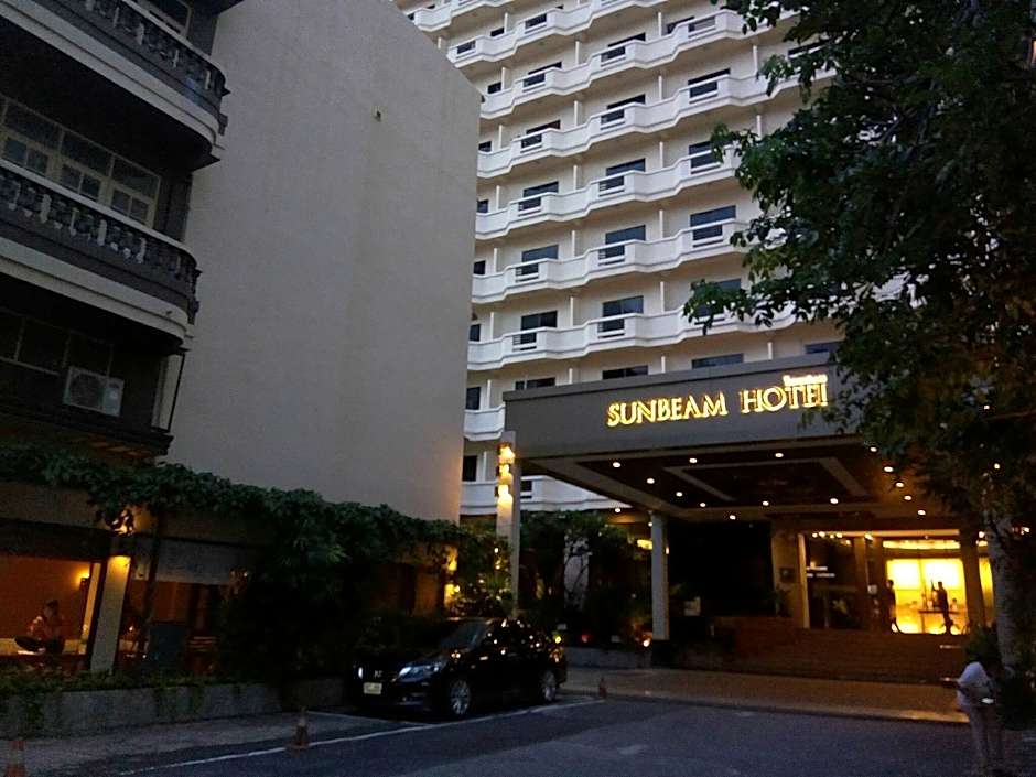Sunshine Hotel & Residences