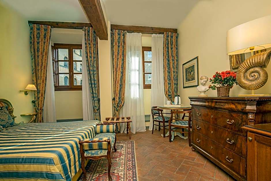 La Casa Del Garbo - Luxury Rooms & Suite