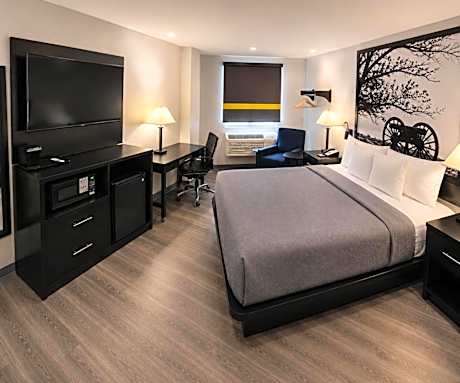 King Room - Non-Smoking