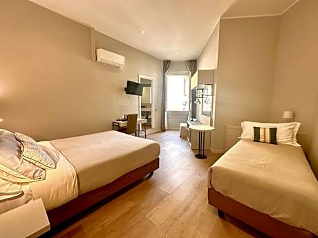 Comfort Triple Room
