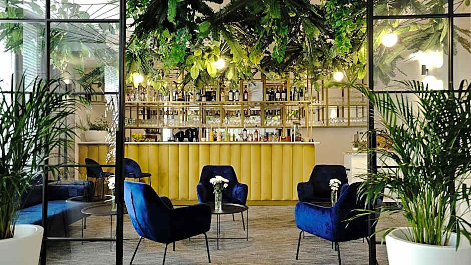 Hotel Made in Napoli by Siervo Międzybórz