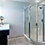 Holiday Inn Express Hotel & Suites Petoskey By IHG