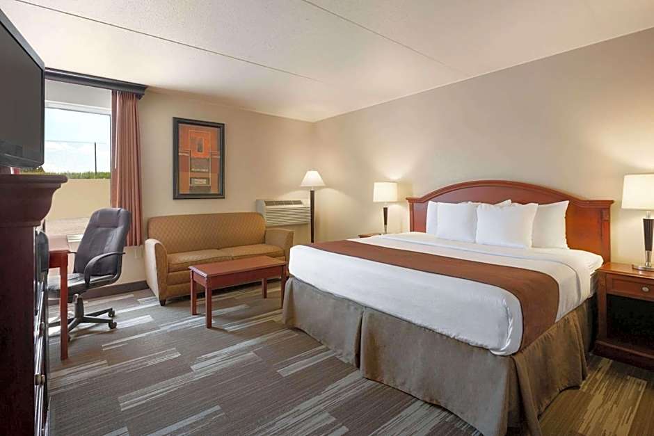 Baymont by Wyndham Mandan Bismarck Area