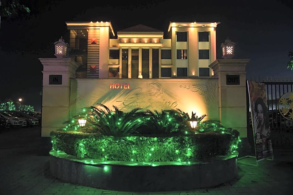 Ramada by Wyndham Varanasi Katesar