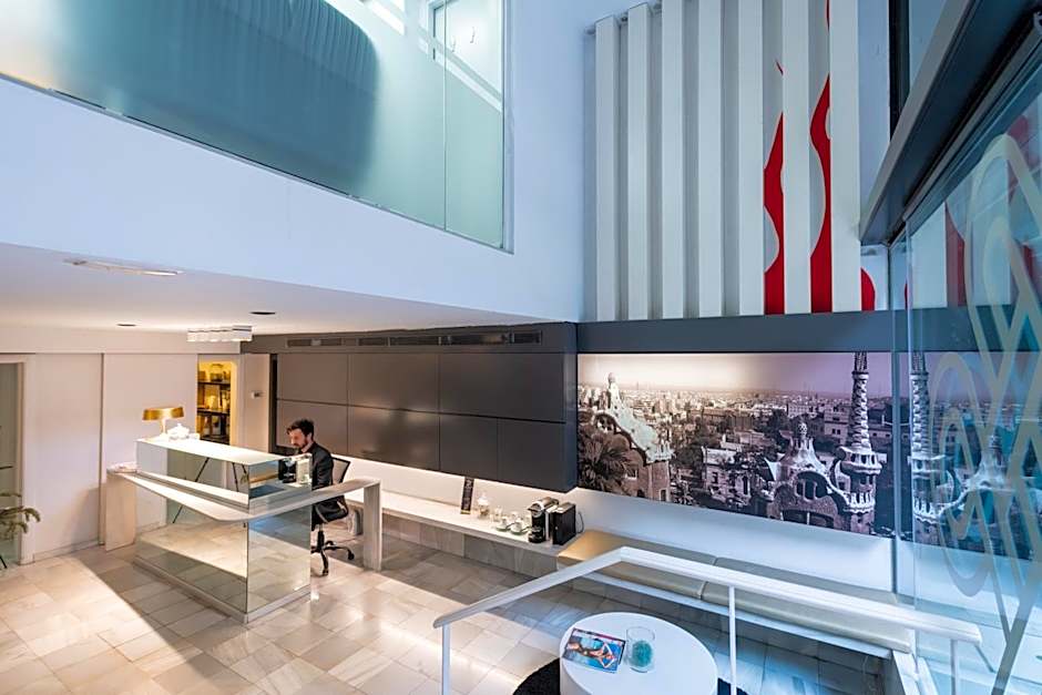 Atenea Rekord Suites Barcelona