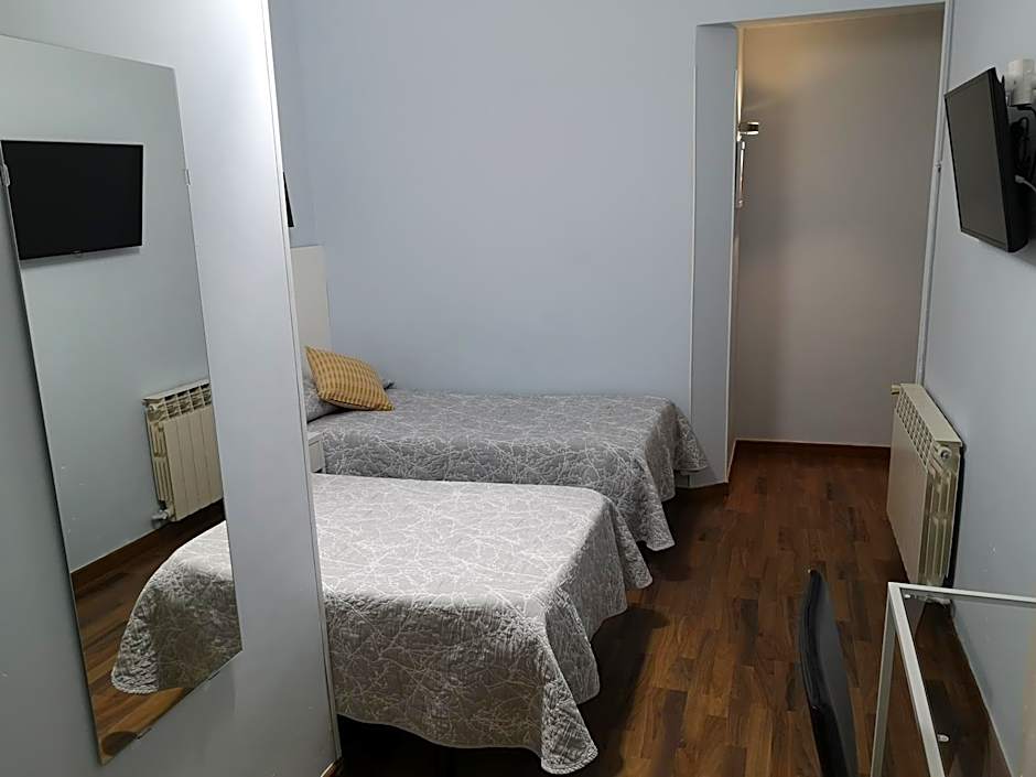 Hostal Lesseps