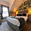 Delovely Hotel