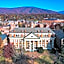 avid hotels - Salem By IHG