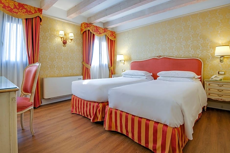 Antiche Figure Hotel