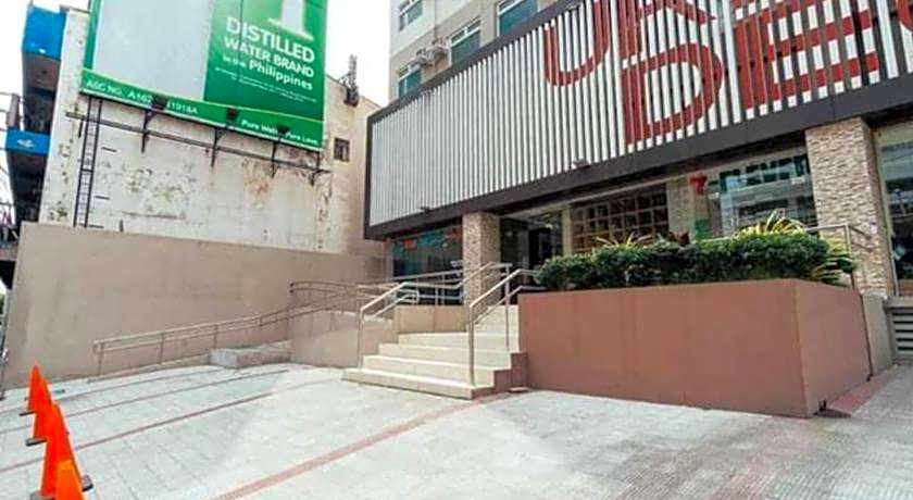 Urban Deca Tower EIMYS PLACE 1