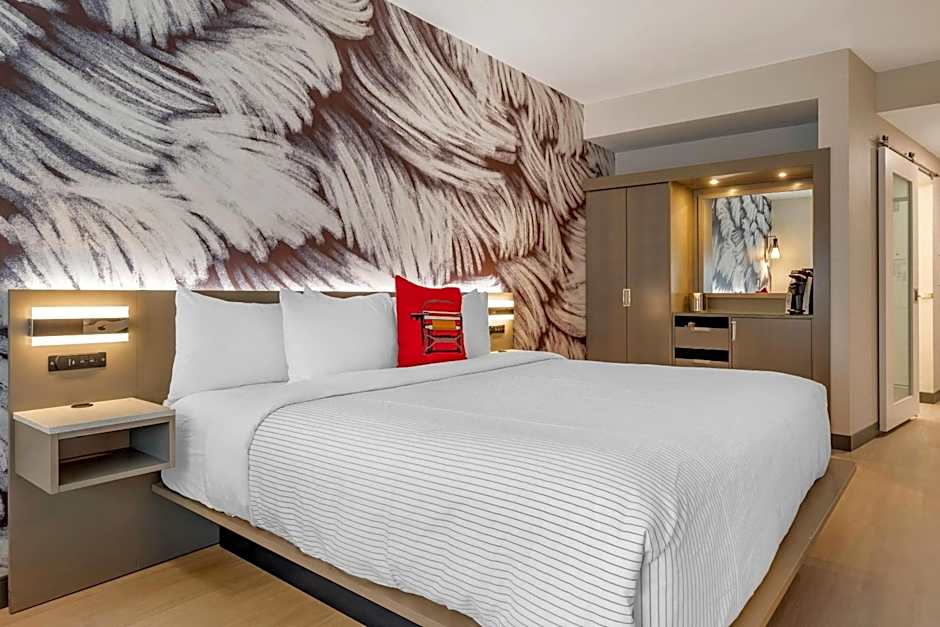 Cambria Hotel Rock Hill - University Center