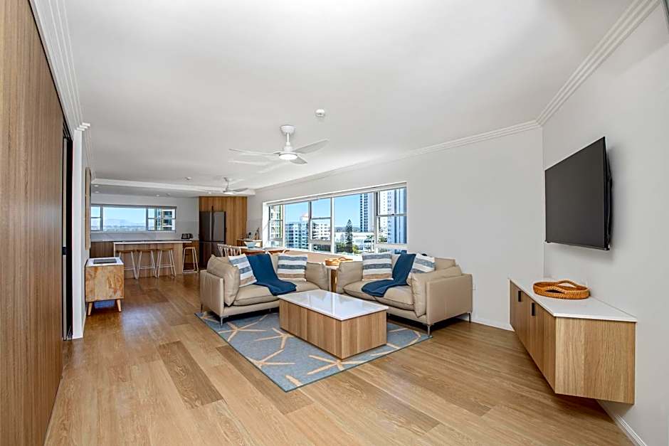 Pacific Plaza Apartments