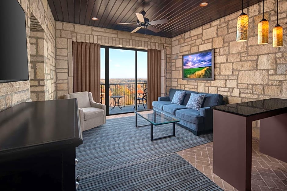 The Oread Lawrence, Tapestry Collection by Hilton