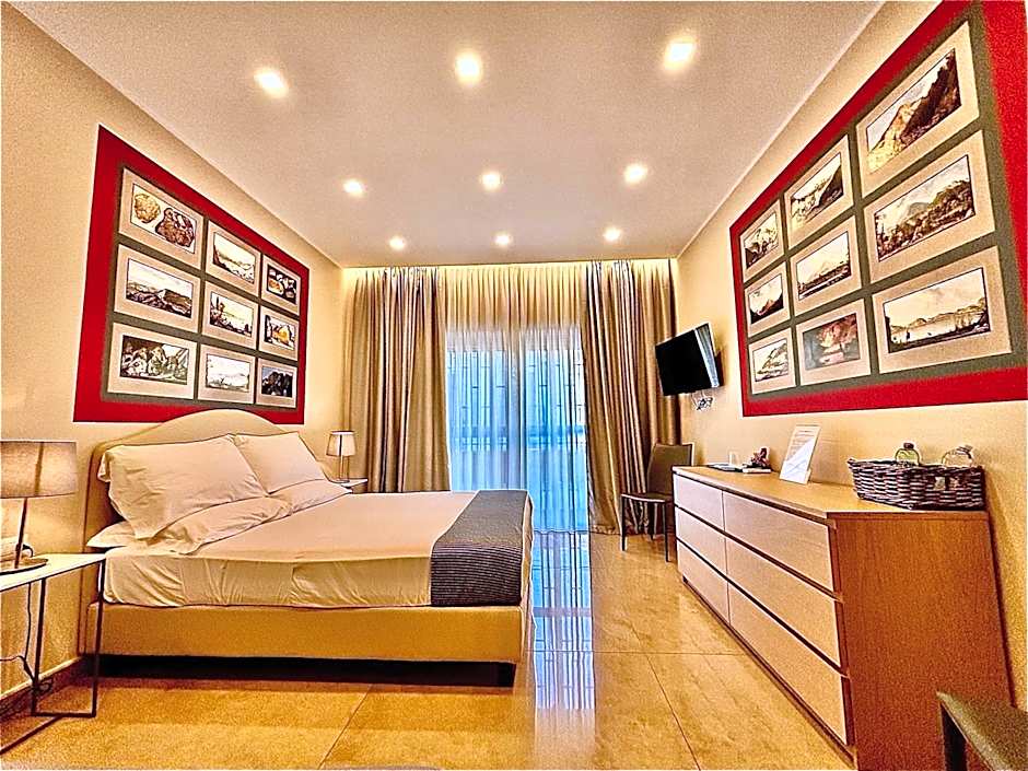 MDC LUXURY ROOMS NAPLES