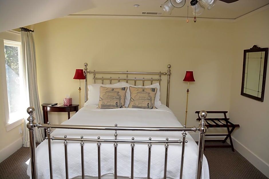 Arroyo Vista Inn