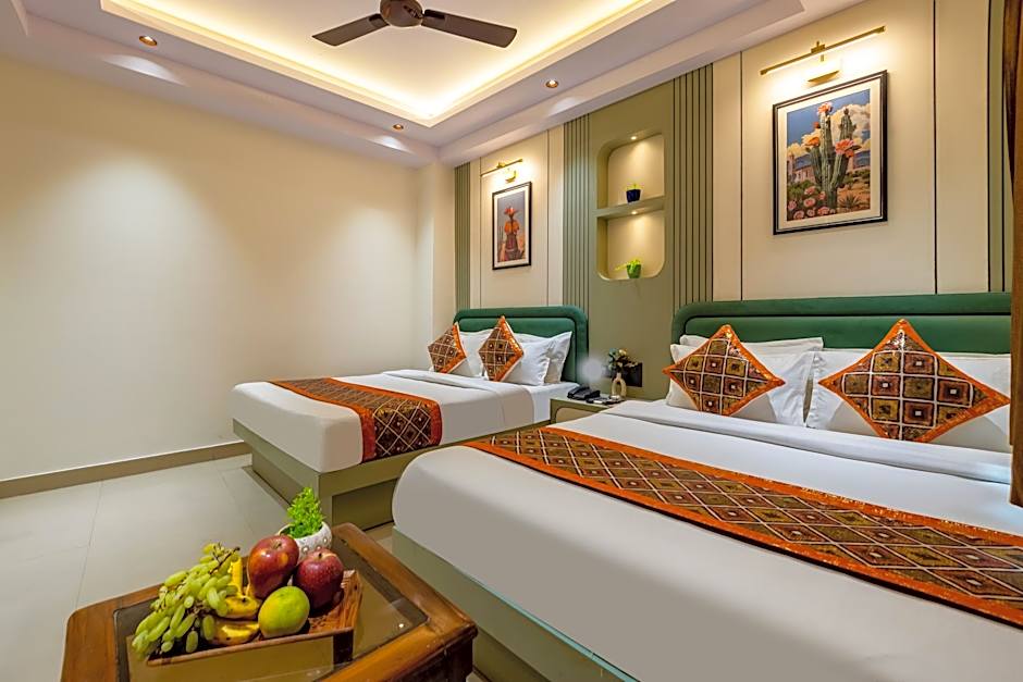 Hotel Golden Wings
