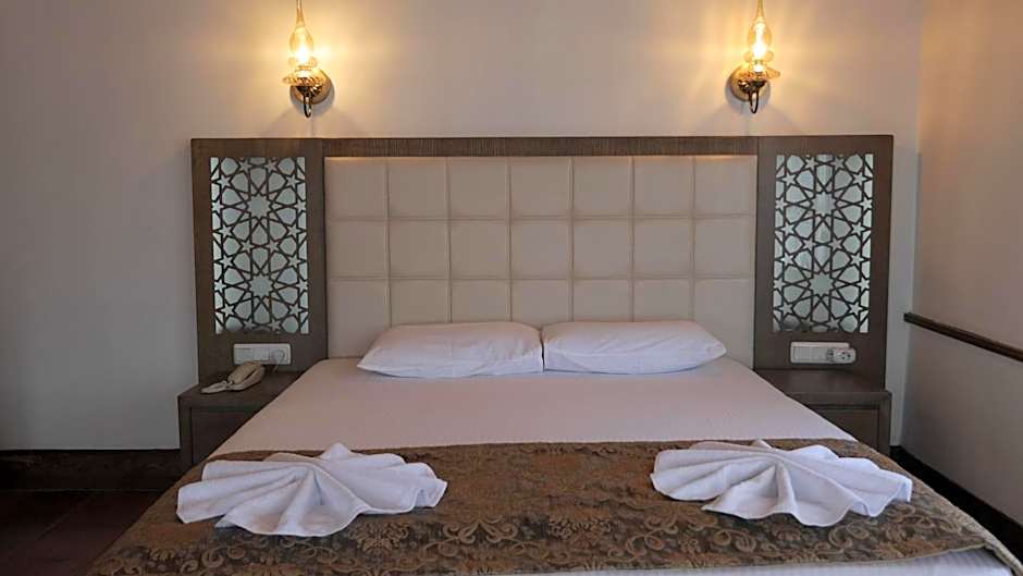 Double Room — 17 fotoğraftan 1. fotoğraf