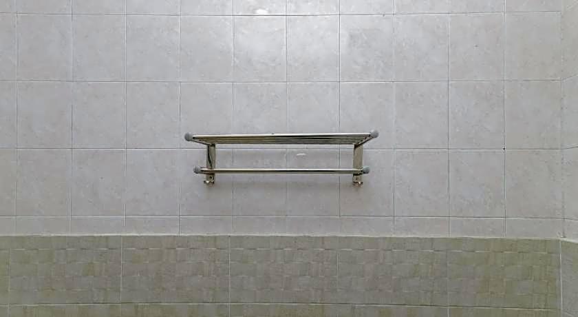 RedDoorz Plus @ Swun Stay Raya Langsep