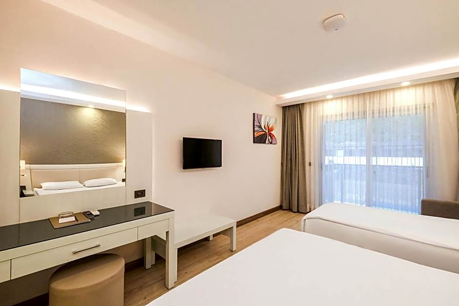 Orka Village Hisarönü