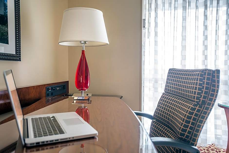 Wyndham Cleveland Airport