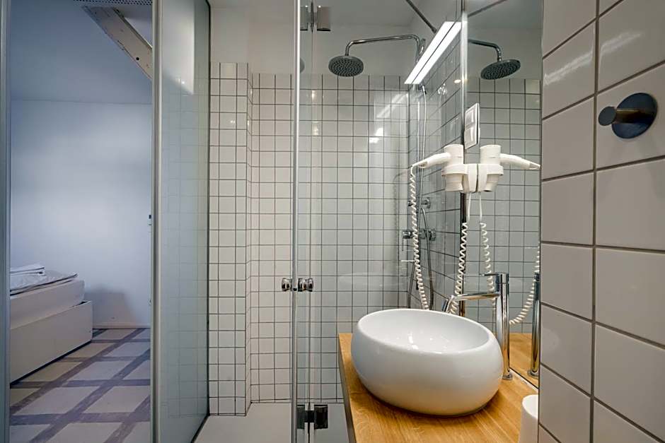 Butik Apartments, by BQA