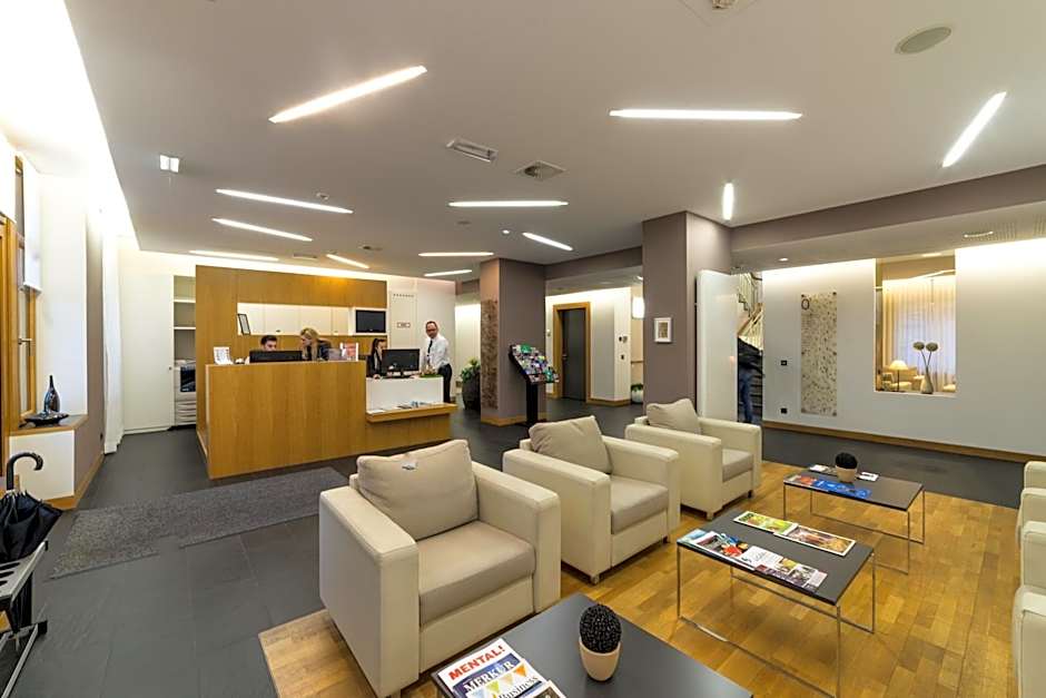 Hotel-Résidence Am Klouschter