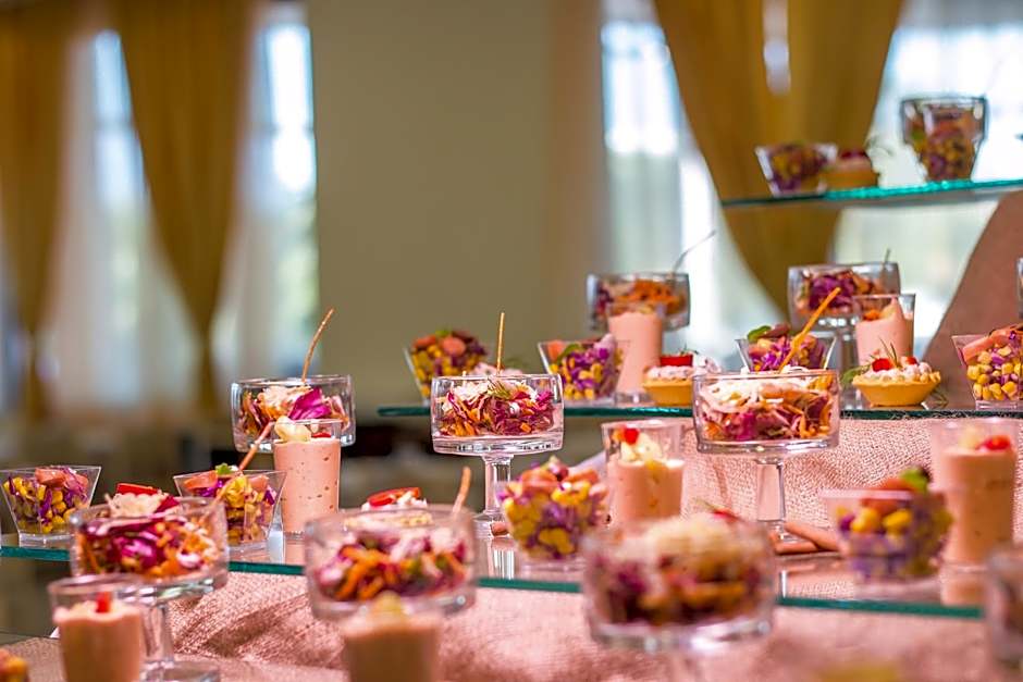 Pegasos Deluxe Beach Hotel