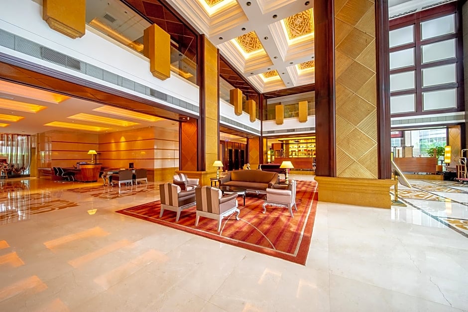Grand International Hotel