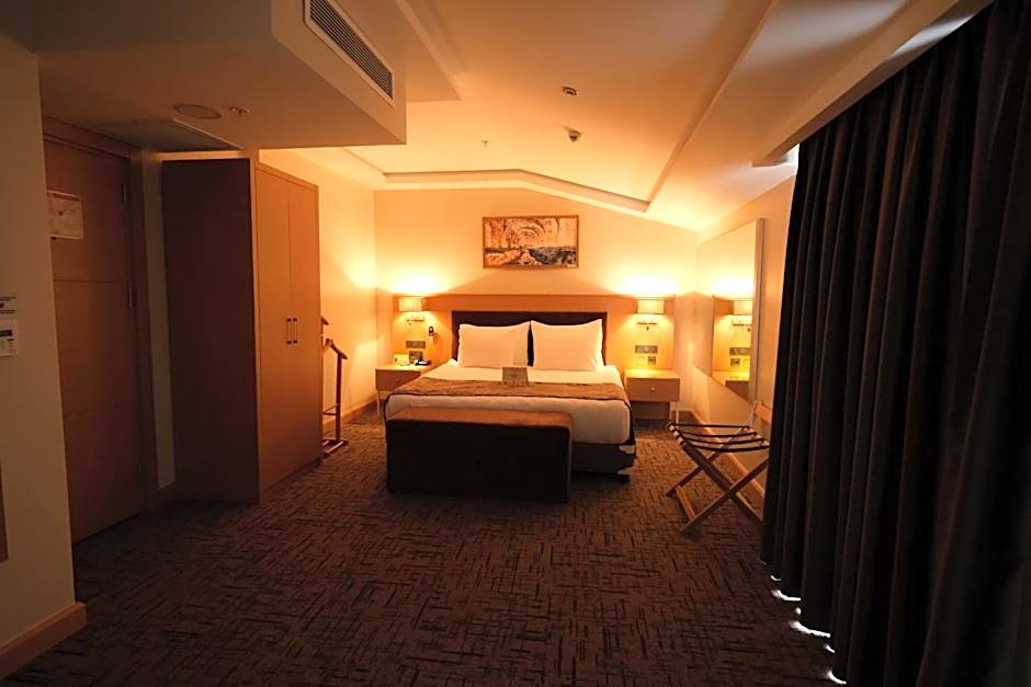 Hotel Boursier 2 & Spa