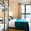 Georges Hostel & Café