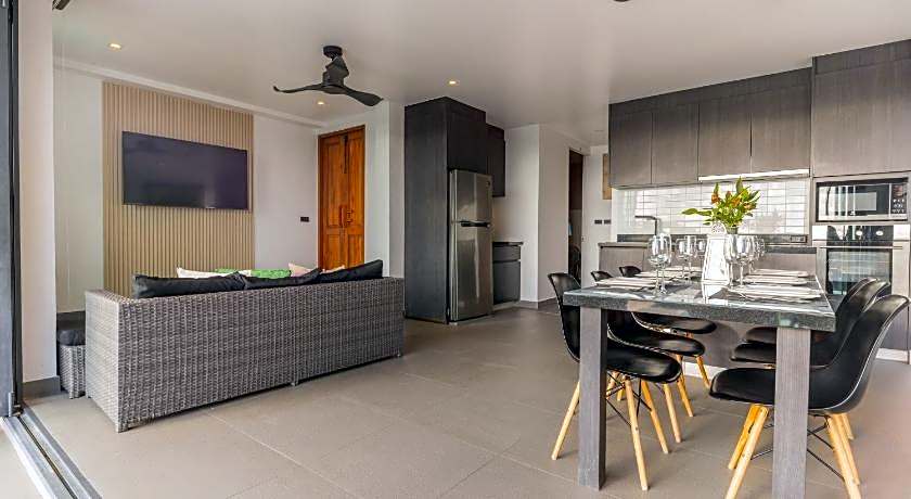 Baan Saint Tropez Villas Kata Beach