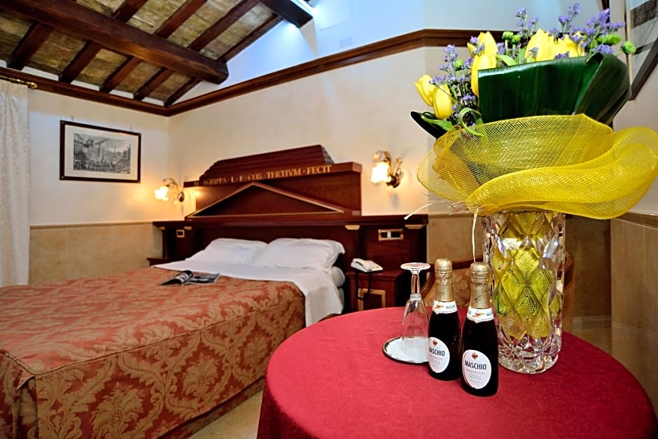 Hotel Pantheon