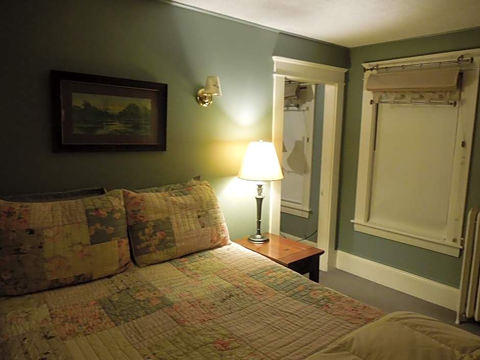 Wildcat Inn and Tavern