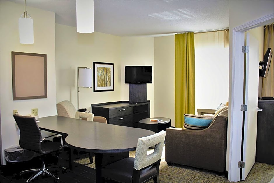 Candlewood Suites - East Syracuse - Carrier Circle, an IHG Hotel