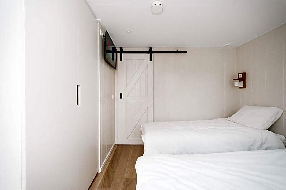 Thalassa Beach Houses