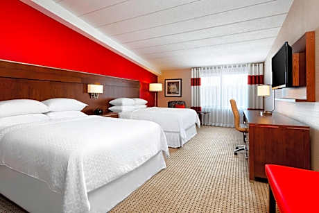 Superior Queen Room with Two Queen Beds