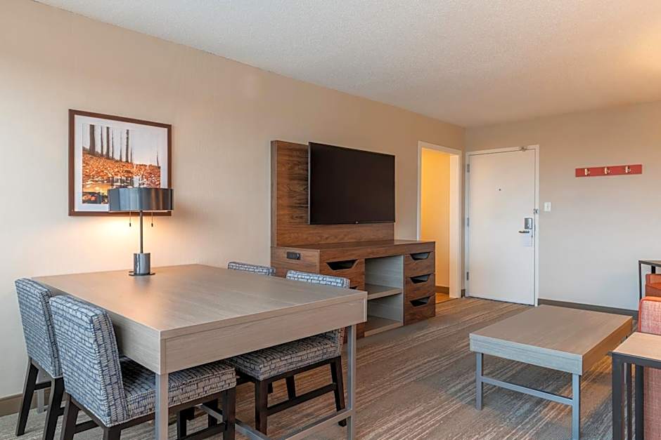 Hampton Inn Manchester Downtown