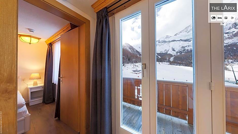 Hotel THE LARIX ski-in ski-out