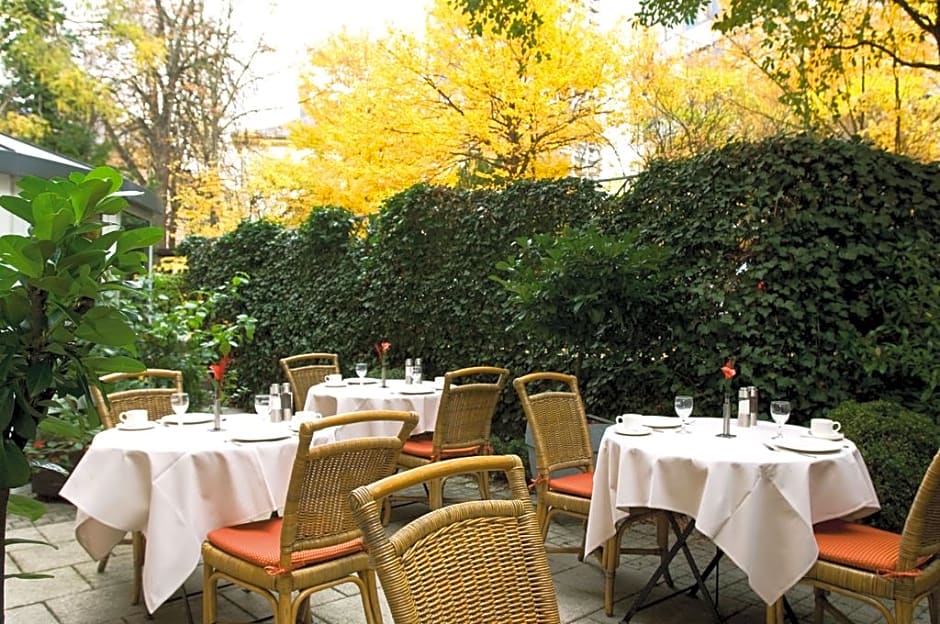 NH Frankfurt Villa