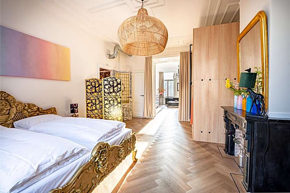 Will & Tate City Stay