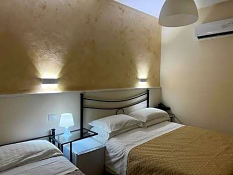 Albergo Ristorante Bar Pizzeria La Lanterna