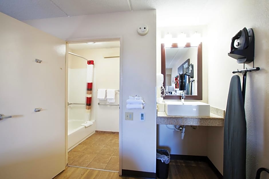 Red Roof Inn PLUS+ Nashville Fairgrounds