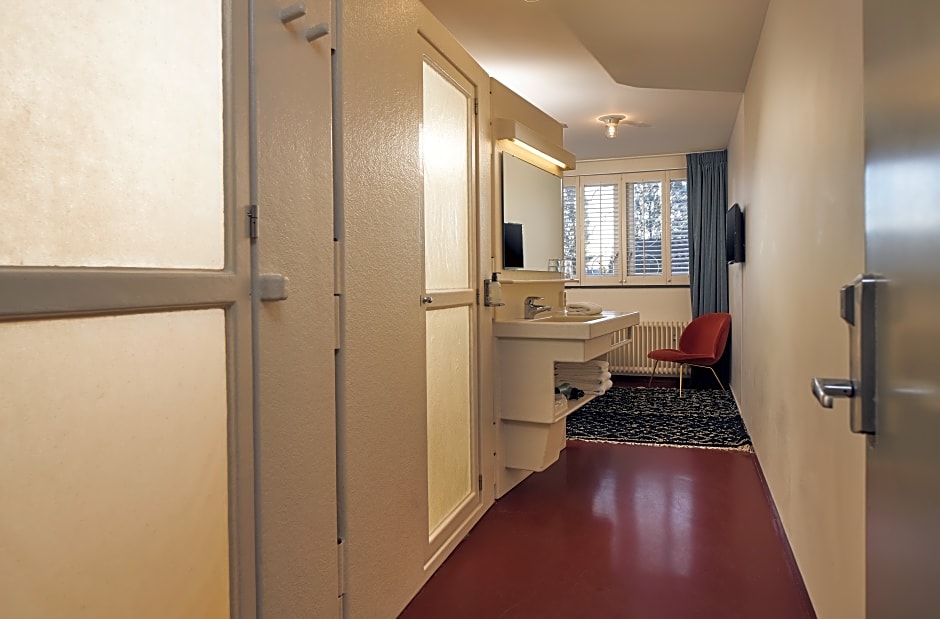 Lloyd Hotel