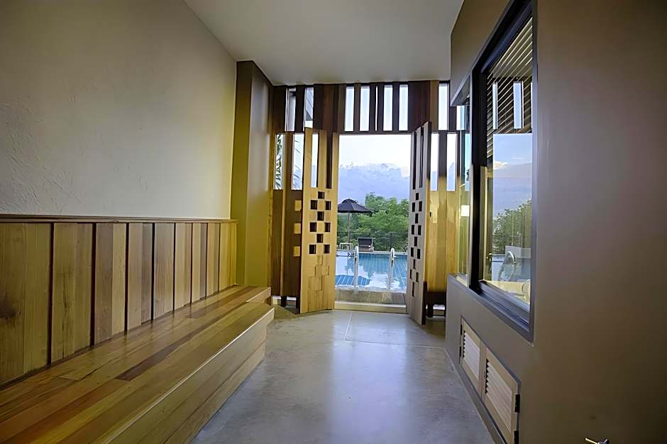 Natee The Riverfront Hotel Kanchanaburi