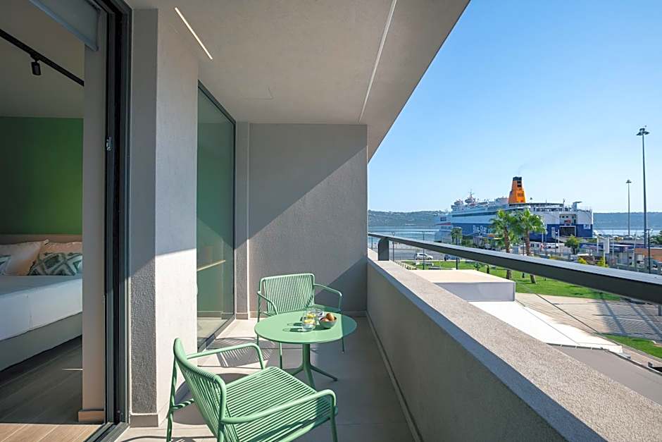 Souda Plaza Collection