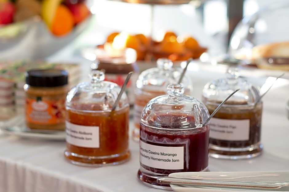 Hotel Portas De Santa Rita