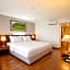 Grand Whiz Hotel Trawas
