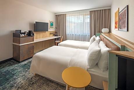 2 Twin Beds Premium With Access To Club Lounge