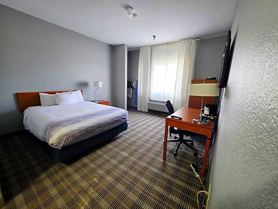AmericInn by Wyndham Minot