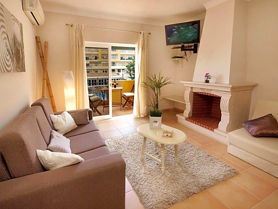 Giramar Apartamentos Turisticos